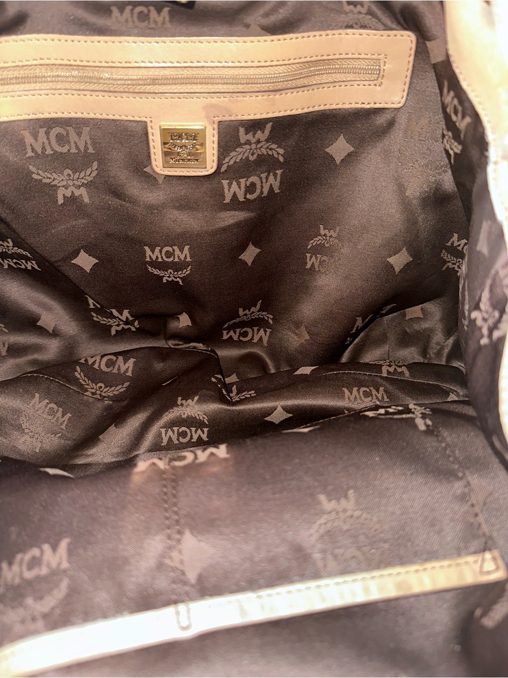 MCM Beige Visetos Drawstring Shoulder Bag with Black Logo Print - Picture 10 of 16